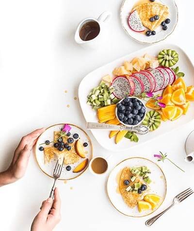 dining 37121226 hotelhut 14.jpg